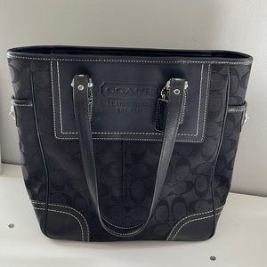 Coach hand bag